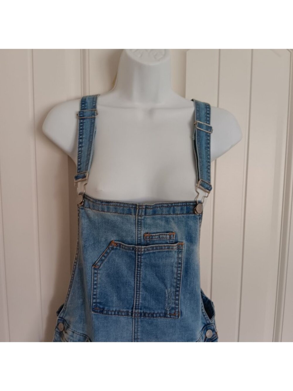 Almost Famous Women's Denim Short Overalls Size 13
